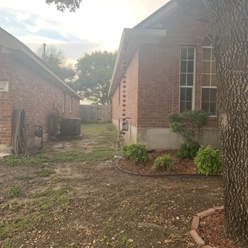 Discount Rain Gutters - Gutter Services Near Me - Pflugerville, Texas