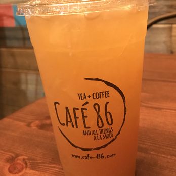 Cafe 86 - Jasmine Calamansi Iced Tea. It Taste So Refreshing, I Love It! - Desserts Near Me - Las Vegas, Nevada