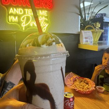 Amy's Burgers - Cookie Milkshake - Burgers Near Me - Las Vegas, Nevada Amy's Burgers - Cookie Milkshake - Burgers Near Me - Las Vegas, Nevada