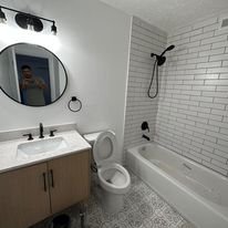 Slide of Ovi Home Improvements