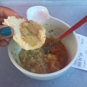 Rasthaus Pentling - Kartoffelsuppe mit Brotchen - Rest Stops Near Me