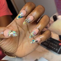 Luxury Luxe Nail Bar