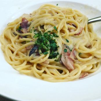 Taverna - Carbonara - Italian Near Me - Dallas, Texas
