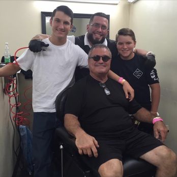 WC Barbers Den - Keeping whole family's Fresh and clean - Barbers Near Me - Westchase, Florida WC Barbers Den - Keeping whole family's Fresh and clean - Barbers Near Me - Westchase, Florida