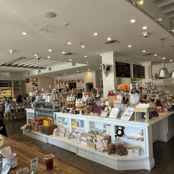 Olive & Thyme - Inside - Sandwiches Near Me - Toluca Lake, California Olive & Thyme - Inside - Sandwiches Near Me - Toluca Lake, California