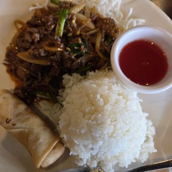 Mandarin Grill & Sushi Bar - spicy Mongolian beef. even better leftover. - Asian Fusion Near Me - Clive, Iowa