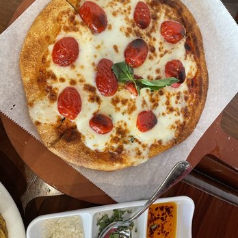 Urth Caffé - Orange - Margarita Pizza - Coffee & Tea Near Me - Orange, California Urth Caffé - Orange - Margarita Pizza - Coffee & Tea Near Me - Orange, California