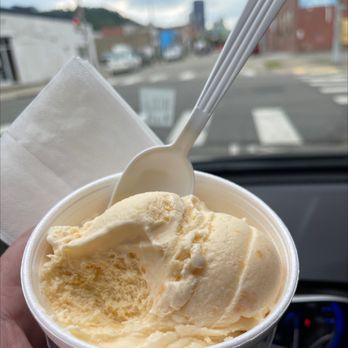 Klavon's Ice Cream Parlor - Ice Cream & Frozen Yogurt Near Me - Pittsburgh, Pennsylvania