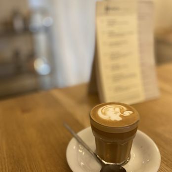 KUL COFFEE - Latte - Breakfast & Brunch Near Me - Edinburgh, EDH KUL COFFEE - Latte - Breakfast & Brunch Near Me - Edinburgh, EDH