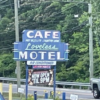 The Loveless Cafe - Breakfast & Brunch Near Me - Nashville, Tennessee