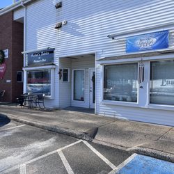 Michael's Deli - Storefront