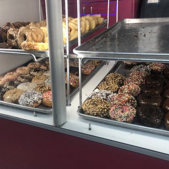 Freshh Donuts - DonutS - Donuts Near Me - Riverside, California
