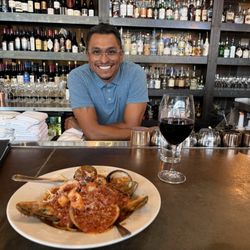 Grape Street Cafe & Wine Bar - Bland unseasoned Seafood Fra Diavolo Red