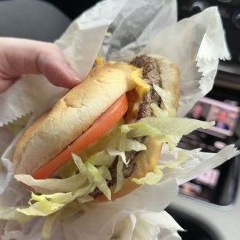 The Brown House - Cheeseburger with everything n it - American Near Me - Auburn, Indiana The Brown House - Cheeseburger with everything n it - American Near Me - Auburn, Indiana
