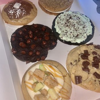 Crumbl - Brea - Oct 2-7: Peanut Butter Munch, Oatmeal Mallow Sandwich, Dark Dream, Chocolate Green Mint, Caramel Apple, & Semi-Sweet Chocolate Chunk - Bakeries Near Me - Brea, California