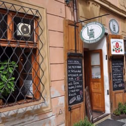 Kafe U zelených kamen - Außenansicht