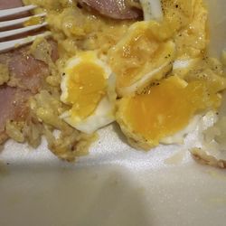Granma's House of Pancakes - Eggs Benedict with well-done eggs