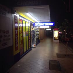 Chemist Warehouse Old South Head Rose Bay - Look for the bright lights
