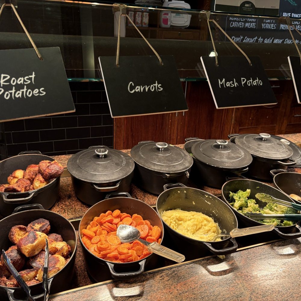 Bluebell Farm - Veg - Pubs Near Me - Worcester, WOR