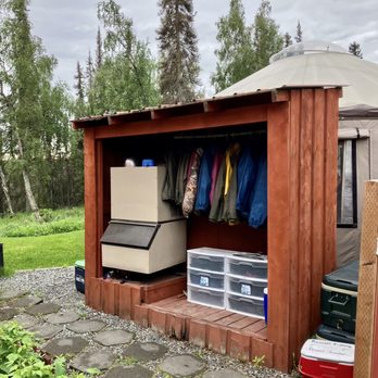 Alaska Hooksetters Lodge - Raingear in all sizes available to use, ice machine and coolers for lunches and fish - Tours Near Me - Kenai, Alaska