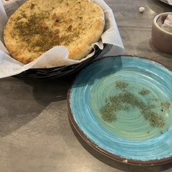 Roman's Cafe - Pita bread