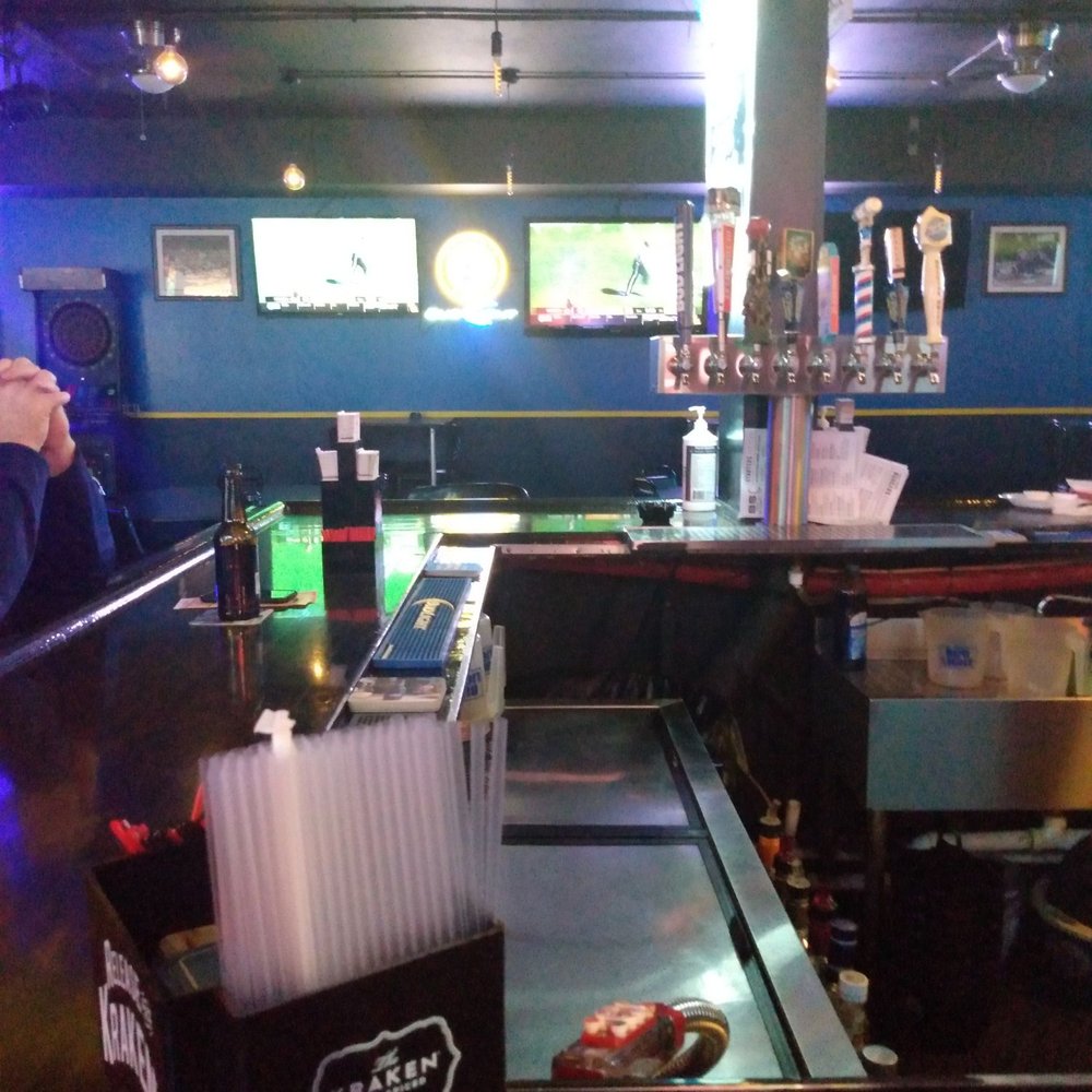 BS Bar and Gril - Sports - Sports Bars Near Me - Saint Louis, Missouri BS Bar and Gril - Sports - Sports Bars Near Me - Saint Louis, Missouri