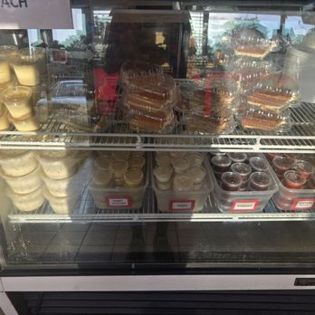 Porter's Fried Chicken - Sauce, sides, and desserts - American Near Me - St. Louis, Missouri