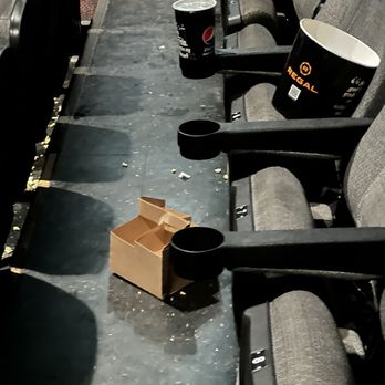 Regal Longston Place - Looks like it hasn't been cleaned all day. There were only 7 people in this theatre in the previous screening. - Cinema Near Me - Puyallup, Washington Regal Longston Place - Looks like it hasn't been cleaned all day. There were only 7 people in this theatre in the previous screening. - Cinema Near Me - Puyallup, Washington