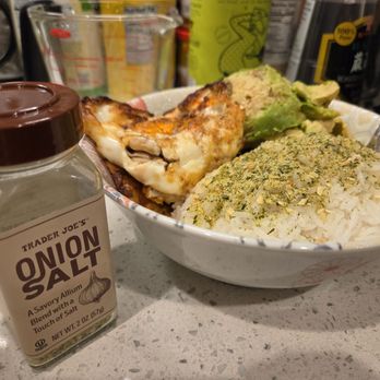 Trader Joe's - Grocery Near Me - Edgewater, New Jersey
