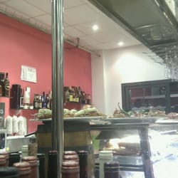 La Dehesa de Don Saturnino - Quiza el mejor sitio para cenar e ir de pinchos y vinos en Benidorm
