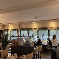 Athen Restaurant - Inside