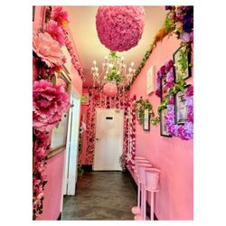 LE COCO - Hallway