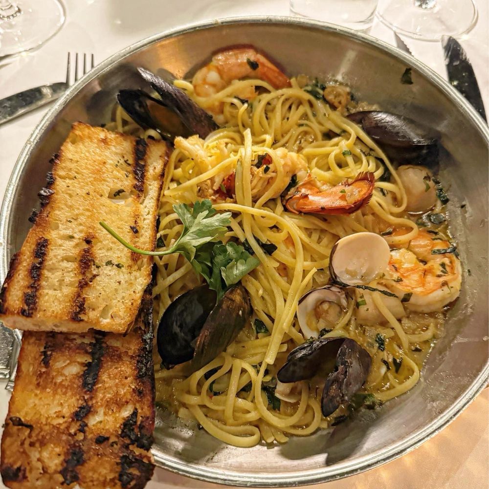 Chart House Prime - Seafood Near Me - Annapolis, Maryland Chart House Prime - Seafood Near Me - Annapolis, Maryland