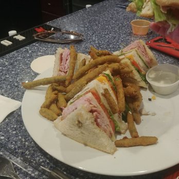 The Oasis Bar and Grill - Bars Near Me - Sequim, Washington