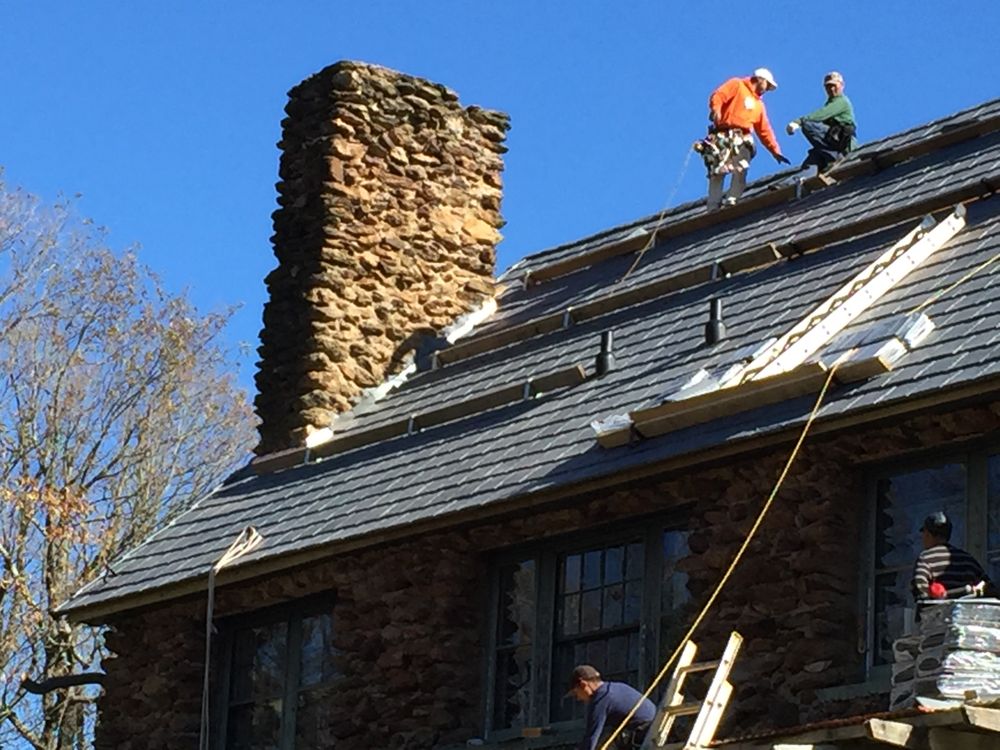 Slide of Summit Exteriors