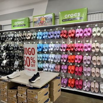 Rack Room Shoes - Shoe Stores Near Me - Williamsburg, Virginia Rack Room Shoes - Shoe Stores Near Me - Williamsburg, Virginia