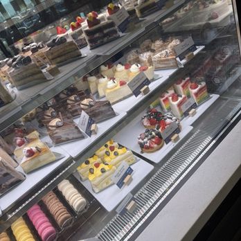 Paris Baguette - Bakeries Near Me - West Hartford, Connecticut Paris Baguette - Bakeries Near Me - West Hartford, Connecticut