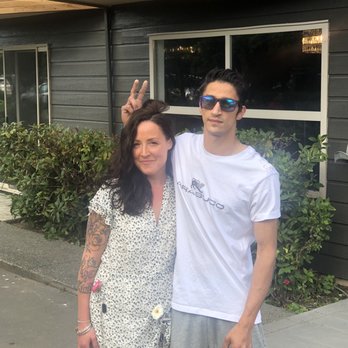 Kalvas Restaurant - Taking Daddy out for Father's Day - Seafood Near Me - Parksville, British Columbia Kalvas Restaurant - Taking Daddy out for Father's Day - Seafood Near Me - Parksville, British Columbia