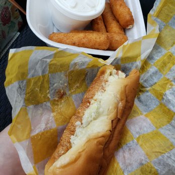 Frostop Drive-In - American Near Me - Huntington, West Virginia
