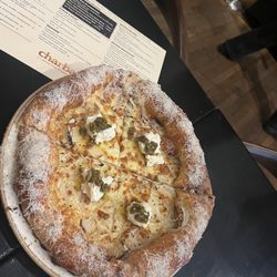 Charbar - Cheese pizza