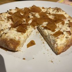 Crab Rangoon Pizza