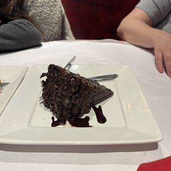 Tony And Luigis - Cake - Italian Near Me - Georgetown, Texas Tony And Luigis - Cake - Italian Near Me - Georgetown, Texas
