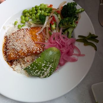 Heather's Minnetonka - salmon bowl - Cocktail Bars Near Me - Minnetonka, Minnesota Heather's Minnetonka - salmon bowl - Cocktail Bars Near Me - Minnetonka, Minnesota