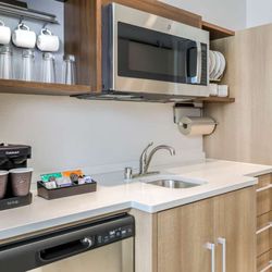 Home2 Suites by Hilton West Sacramento - Guest room amenity
