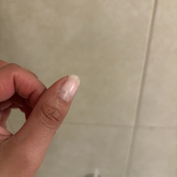 Artonus Nails Room - Nail just fell off today after 3-4 days. - Nail Salons Near Me - New York, New York