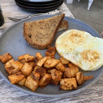 Small Barn - Eggs, potatoes and toast (bacon was given to the meat eater partner) - New American Near Me - Temecula, California Small Barn - Eggs, potatoes and toast (bacon was given to the meat eater partner) - New American Near Me - Temecula, California
