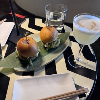 Chotto Matte San Francisco - Wagyu sliders and pisco sour - Sushi Bars Near Me - San Francisco, California Chotto Matte San Francisco - Wagyu sliders and pisco sour - Sushi Bars Near Me - San Francisco, California