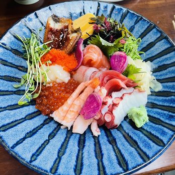 Iyasare - Chirashi-don - Japanese Near Me - Berkeley, California