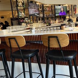 Bar Bar