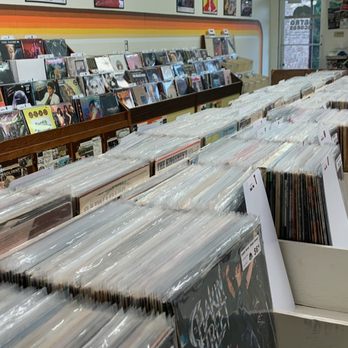 Metro Records - An ever-growing selection of pre owned vinyl. - Music & DVDs Near Me - Cedar Falls, Iowa Metro Records - An ever-growing selection of pre owned vinyl. - Music & DVDs Near Me - Cedar Falls, Iowa